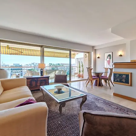 Le Palmier Palm Beach Terrace Apartment Cannes